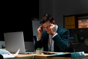 Estrés laboral: la causa invisible detrás de la fuga de talento y baja productividad